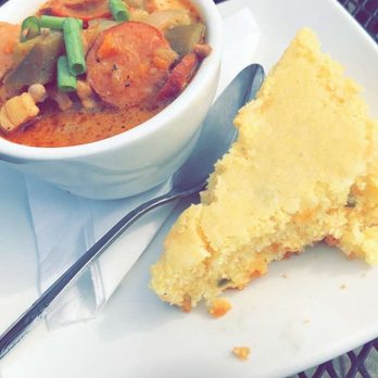 Allyn's Cafe - Chicken & Sausage Gumbo w/ Cornbread - Cajun/Creole Near Me - Cincinnati, Ohio