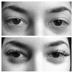 The Salon de Lash - Volume Extensions.