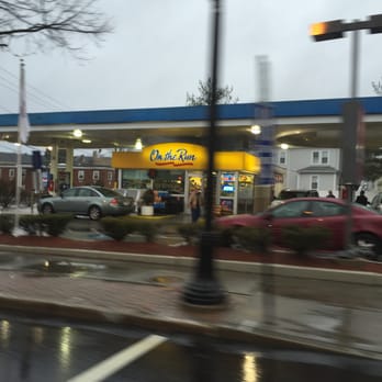 Mobil - Norwood Mobil -- 499 Washington Street / Route 1A, Norwood               Exterior - Gas Stations Near Me - Norwood, Massachusetts