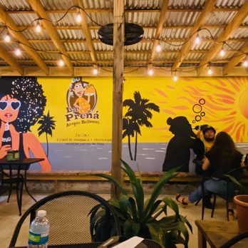 La Preña - cool ambience - Food Trucks Near Me - San Juan, Puerto Rico