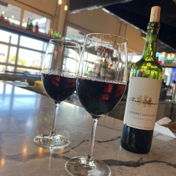 Crust Simply Italian - Red wine - Pizza Near Me - Gilbert, Arizona Crust Simply Italian - Red wine - Pizza Near Me - Gilbert, Arizona