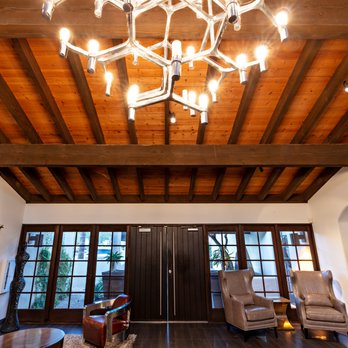 Maffi Plastic Surgery - The Maffi Clinics lobby. - Cosmetic Surgeons Near Me - Paradise Valley, Arizona Maffi Plastic Surgery - The Maffi Clinics lobby. - Cosmetic Surgeons Near Me - Paradise Valley, Arizona