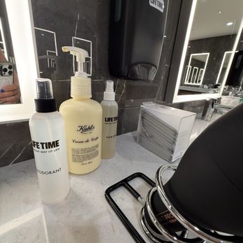 Life Time - Vanity amenities - Pickleball Near Me - Brea, California Life Time - Vanity amenities - Pickleball Near Me - Brea, California