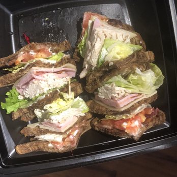 Black Bear Diner Gresham - Club sandwich - American Near Me - Gresham, Oregon