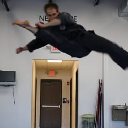 New Hope Karate - Split kick.