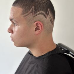 The Trendy Barber - Freestyle design