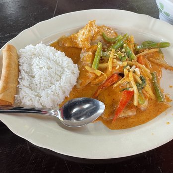 Amazing Thai & Sushi - Filet tilapia panang lunch - Sushi Bars Near Me - Houston, Texas