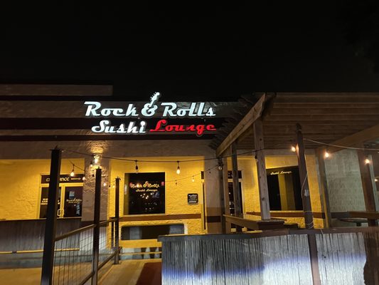 Rock & Rolls Sushi Lounge by null