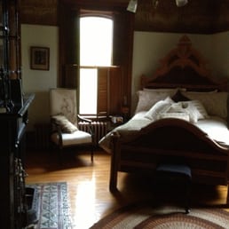 The Clockmaker's Inn - Every bedroom is a winner. - Bed & Breakfast Near Me - Windsor, Nova Scotia