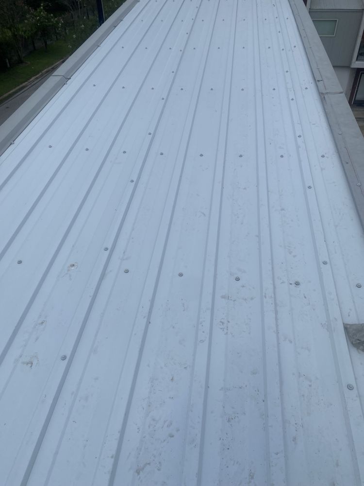 Slide of Lopezz Construction