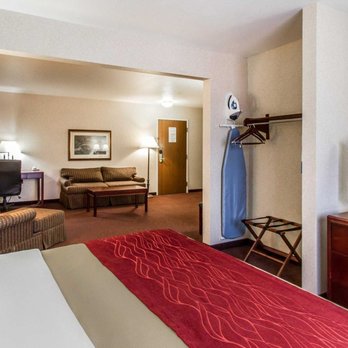 Quality Inn & Suites Fort Madison Near Hwy 61 - Hotels Near Me - Fort Madison, Iowa Quality Inn & Suites Fort Madison Near Hwy 61 - Hotels Near Me - Fort Madison, Iowa