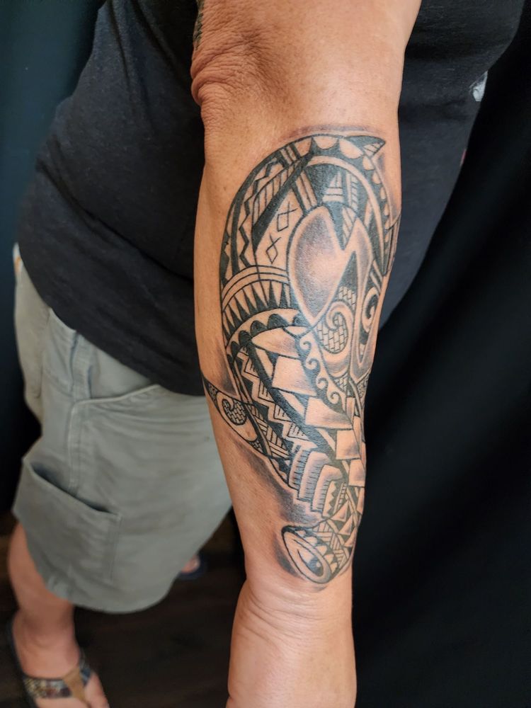 Frontier Tattoo Company