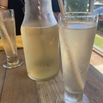 Untoasted - Peach Bellini Mimosa - Breakfast & Brunch Near Me - Hallandale Beach, Florida