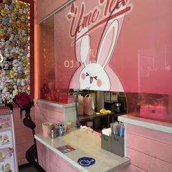 UME Tea - Sacramento - Pick up counter