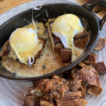 Mash'D - Eggs Benedict with roasted potatoes. - New American Near Me - San Antonio, Texas Mash'D - Eggs Benedict with roasted potatoes. - New American Near Me - San Antonio, Texas
