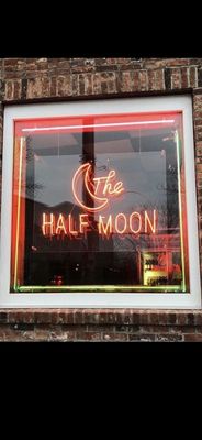 Half Moon by null
