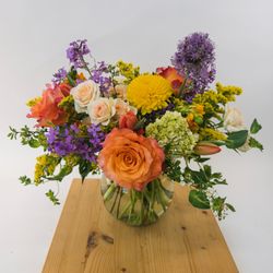 Crestwood Flowers