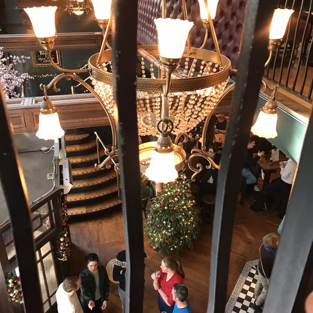 The Feathers - Pubs Near Me - London, XGL The Feathers - Pubs Near Me - London, XGL