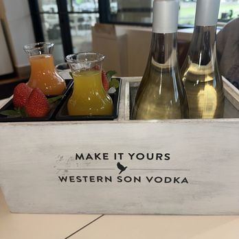 Dish Society - Mimosa - New American Near Me - Katy, Texas