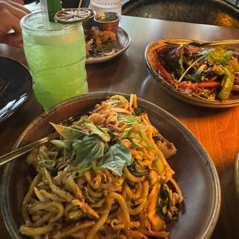 Straits - Honolulu - Garlic Noodles, Dry Fried Eggplant (insane) and the "Sunday Afternoon" cocktail. - Asian Fusion Near Me - Honolulu, Hawaii Straits - Honolulu - Garlic Noodles, Dry Fried Eggplant (insane) and the "Sunday Afternoon" cocktail. - Asian Fusion Near Me - Honolulu, Hawaii