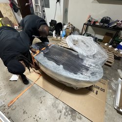Georgia State Movers - Cast iron tub