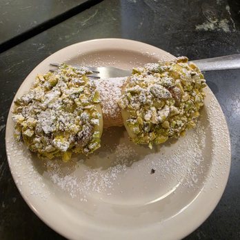 Modern Pastry Shop - Cannoli - Bakeries Near Me - Boston, Massachusetts Modern Pastry Shop - Cannoli - Bakeries Near Me - Boston, Massachusetts