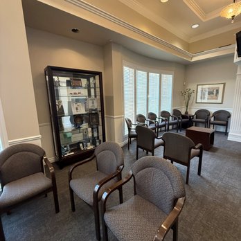 Cosmetic Dentistry Institute - Interior of Cosmetic Dentistry Institute | Troy, MI - Oral Surgeons Near Me - Troy, Michigan Cosmetic Dentistry Institute - Interior of Cosmetic Dentistry Institute | Troy, MI - Oral Surgeons Near Me - Troy, Michigan