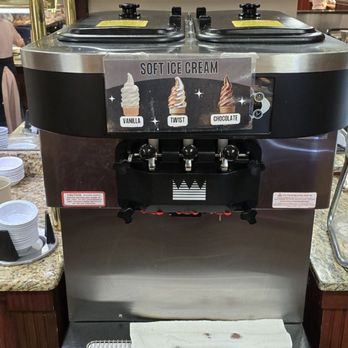 Yoder's Restaurant and Buffet - Dinner buffet(soft serve ice cream section) - Buffets Near Me - New Holland, Pennsylvania Yoder's Restaurant and Buffet - Dinner buffet(soft serve ice cream section) - Buffets Near Me - New Holland, Pennsylvania