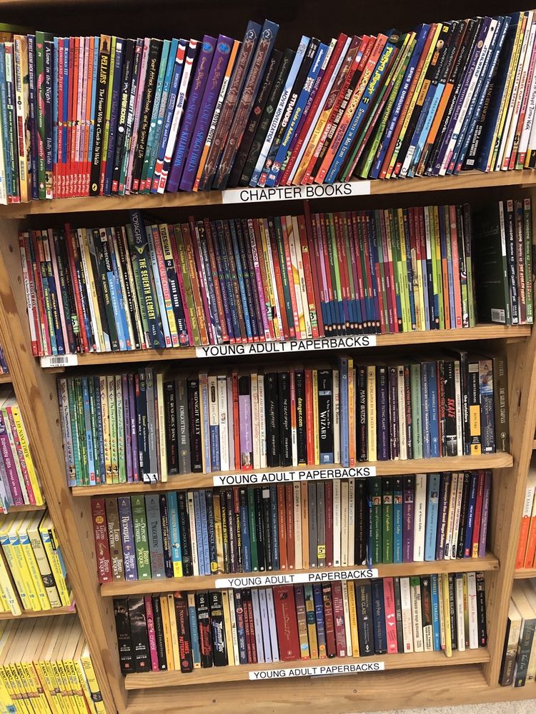 HALF PRICE BOOKS Updated April 2025 84 Photos & 155 Reviews 7975