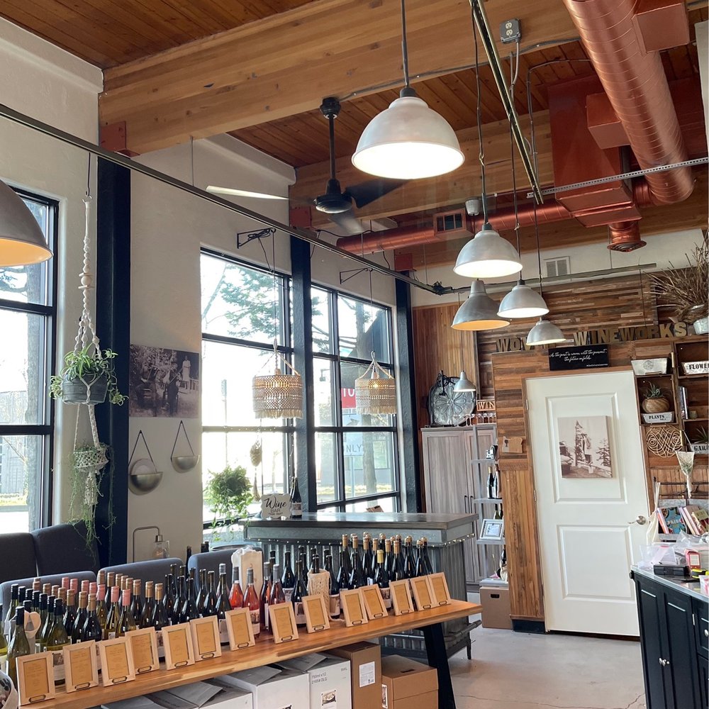Woven Wineworks - Wine Tasting Classes Near Me - Portland, Oregon Woven Wineworks - Wine Tasting Classes Near Me - Portland, Oregon