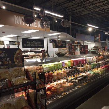 Stop & Shop - Grocery Near Me - Litchfield, Connecticut