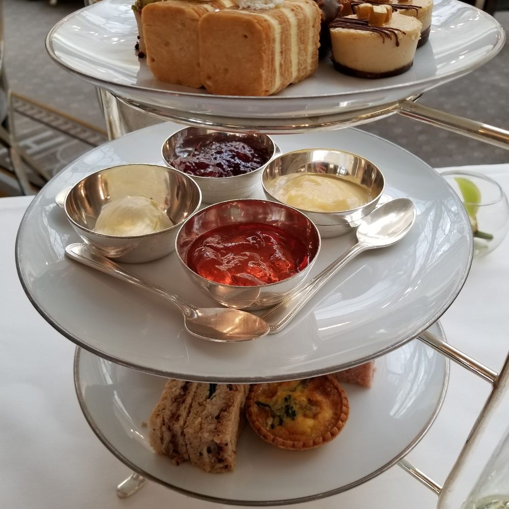 Georgian Restaurant - Breakfast & Brunch Near Me - London, XGL Georgian Restaurant - Breakfast & Brunch Near Me - London, XGL