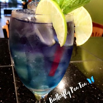 Ginger Thai Restaurant - a blue drink with a lime slice - Thai Near Me - Dallas, Texas Ginger Thai Restaurant - a blue drink with a lime slice - Thai Near Me - Dallas, Texas