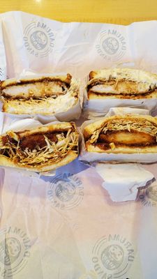 Daruma Sando by null