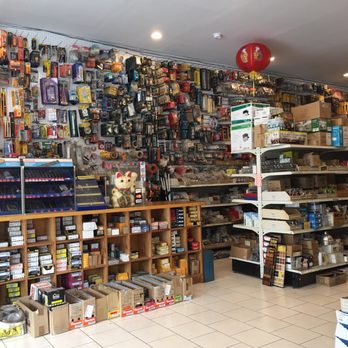 Sun Win Hardware - New location - Hardware Stores Near Me - Brooklyn, New York
