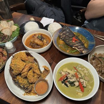Tong - Thai Near Me - Brooklyn, New York