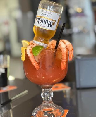 Grillin & Chillin Alehouse by null
