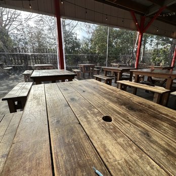 LOVELY - Outdoor heated sitting area - Coffee & Tea Near Me - Springfield, Oregon