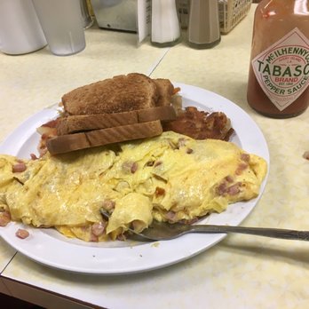 The Curve - Ham & cheese omelette - Diners Near Me - Madison, Wisconsin