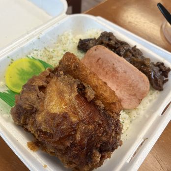 Generations Kitchen - Gen Pak Fried chicken, fried fish, spam and teriyaki beef all over rice - Hawaiian Near Me - Las Vegas, Nevada Generations Kitchen - Gen Pak Fried chicken, fried fish, spam and teriyaki beef all over rice - Hawaiian Near Me - Las Vegas, Nevada