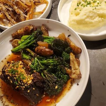 Six Hundredº - Lamb mashed potatoes and truffle fries - Steakhouses Near Me - Winston-Salem, North Carolina