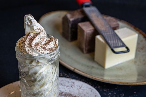 Resto L'Antoinette French American Bistro by null