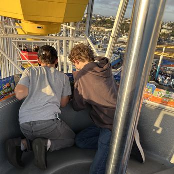 Pacific Park - Looking down while way up on the ferris wheel. - Amusement Parks Near Me - Santa Monica, California Pacific Park - Looking down while way up on the ferris wheel. - Amusement Parks Near Me - Santa Monica, California