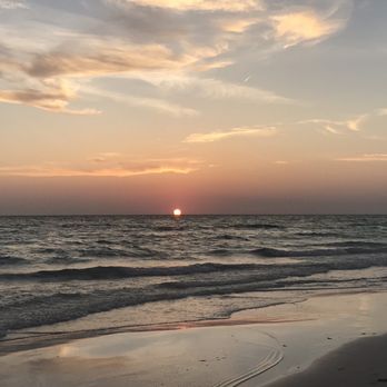 Siesta Key Beach - Beaches Near Me - Sarasota, Florida