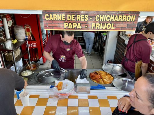 TACOS AL VAPOR “GIL” by null