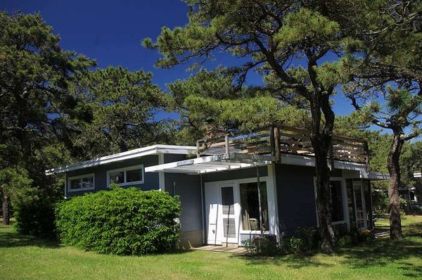 Surf Side Cottages by null