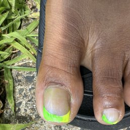 My cotton candy nail polish is stained with green powder