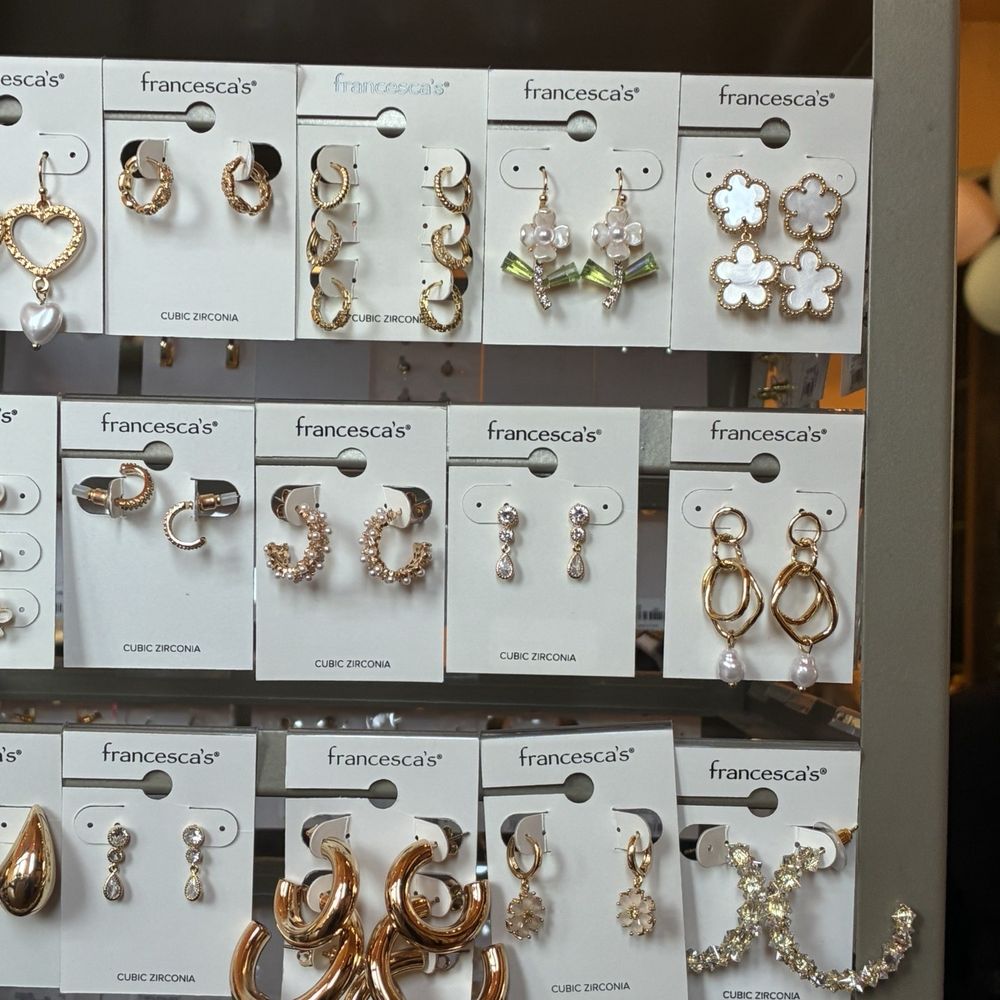 Francesca's - Women's Clothing Near Me - Lafayette, California