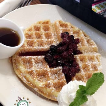 Le Coffee Shop - Breakfast & Brunch Near Me - Temecula, California