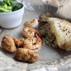 Cunningham's Creekside - Seafood trio